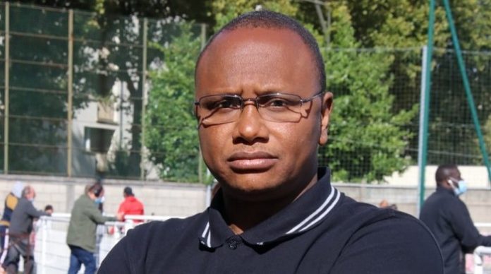 Le-journaliste-en-exil-Mandian-Sidibe