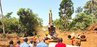 Dètèkhoundoukou (Boffa) : Chalco Guinea Company lance des travaux de routes communautaires