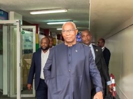 Guinée – Côte d’Ivoire : Amadou Oury Bah à Abidjan pour représenter le Président Mamadi Doumbouya aux festivités du 66ᵉ anniversaire de l’indépendance