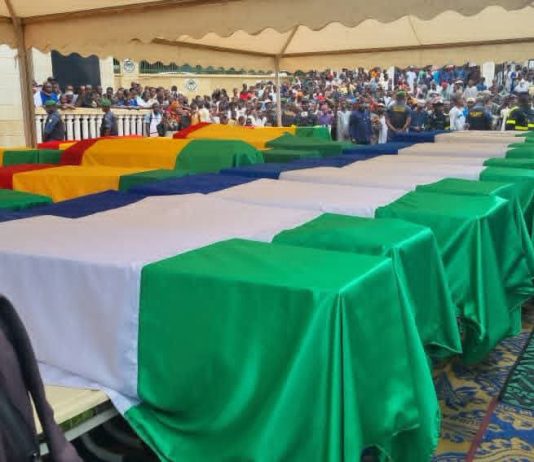 Dar es Salam : 36 victimes inhumées à Bambéto dans une profonde émotion