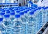Guinée : le gouvernement plafonne les prix de l’eau conditionnée