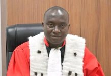 Guinée : la défense d’Algassimou Diallo demande la récusation de trois juges, l’audience suspendue